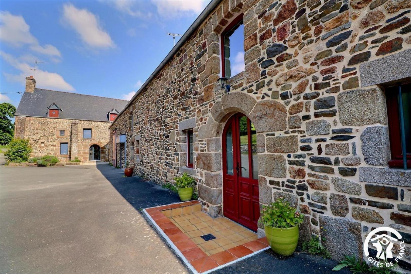 La Ferme De La Begossiere Bed & Breakfast Roz-sur-Couesnon Dış mekan fotoğraf
