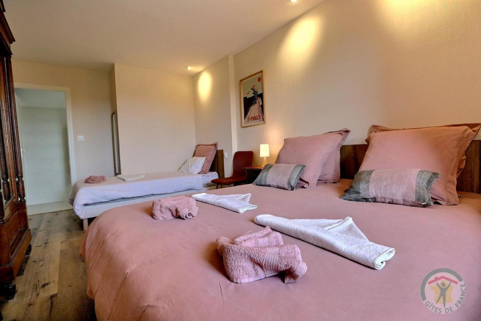 La Ferme De La Begossiere Bed & Breakfast Roz-sur-Couesnon Dış mekan fotoğraf